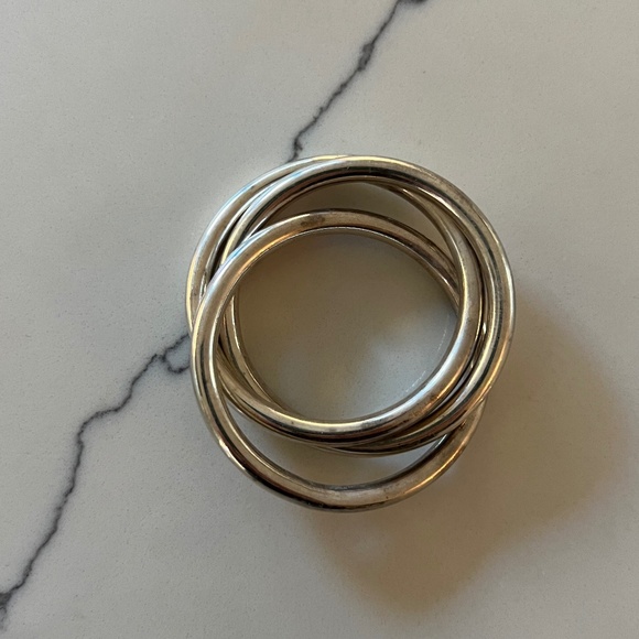 Crate & Barrel | 3-Ring Napkin Ring | Set of 12 - 6 brand new - Picture 4 of 5